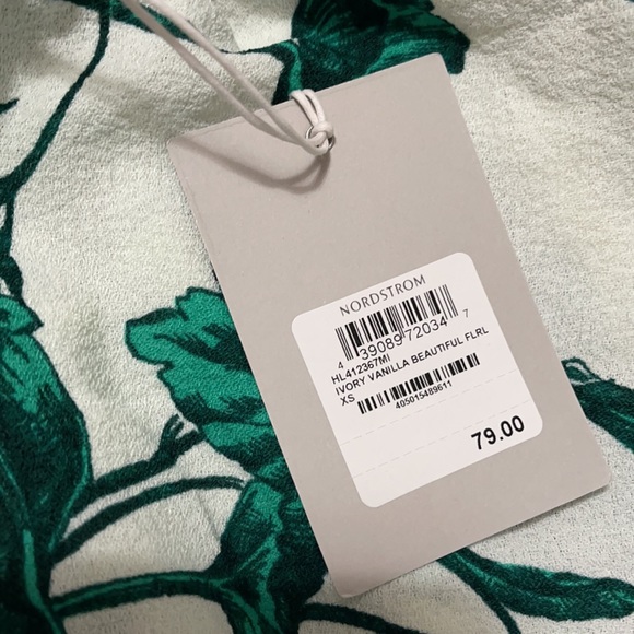 Chelsea28 Crepe Wrap Midi Dress - Picture 4 of 4